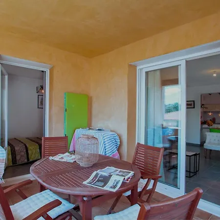 Apartamento Casa Chjara Maria