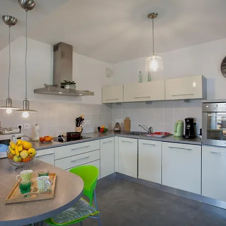 Casa Chjara Maria Apartamento *