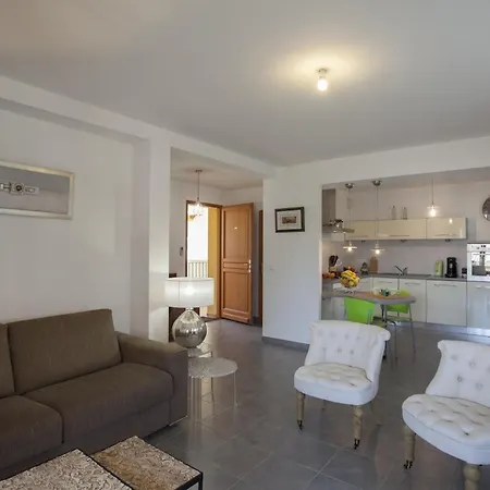 Casa Chjara Maria Apartamento *