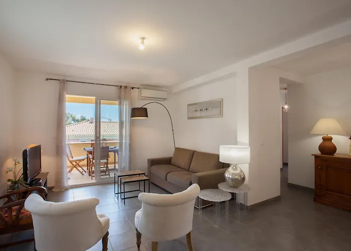 Casa Chjara Maria דירה