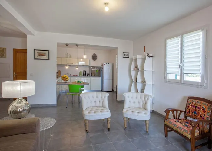 דירה Casa Chjara Maria *